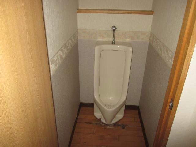 トイレ 奥羽本線・山形線/泉田駅 車移動　9分6km 1-2階 築63年