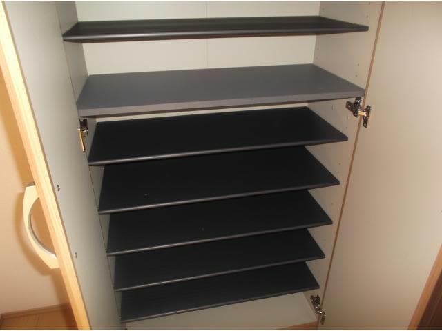 シューズボックス 奥羽本線・山形線/新庄駅 徒歩21分 1階 築6年