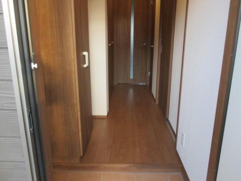 玄関回り 奥羽本線・山形線/新庄駅 徒歩40分 1階 1年未満