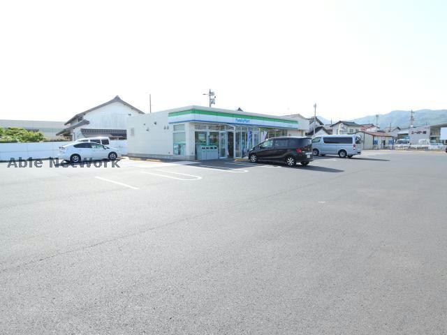 ファミリーマートJAいずも小山店(コンビニ)まで687m レアル・Ｍ