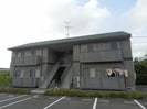 メゾン築山の外観