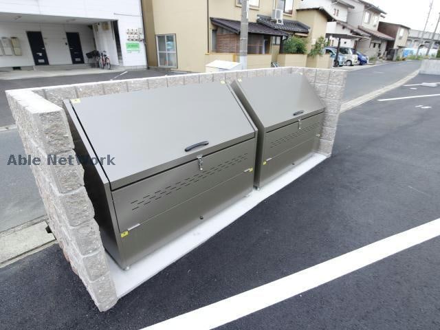  アトリエール