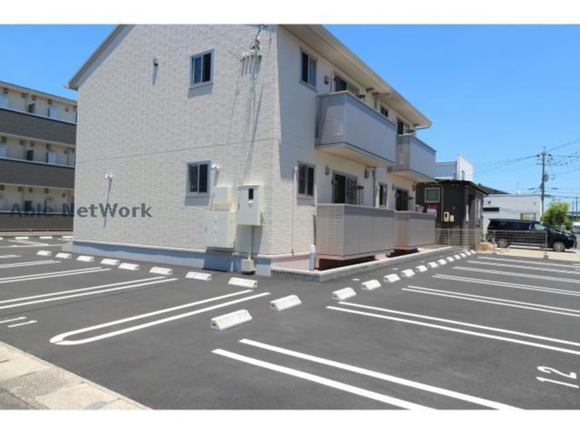  ヴォルケン　ガルテン　A棟