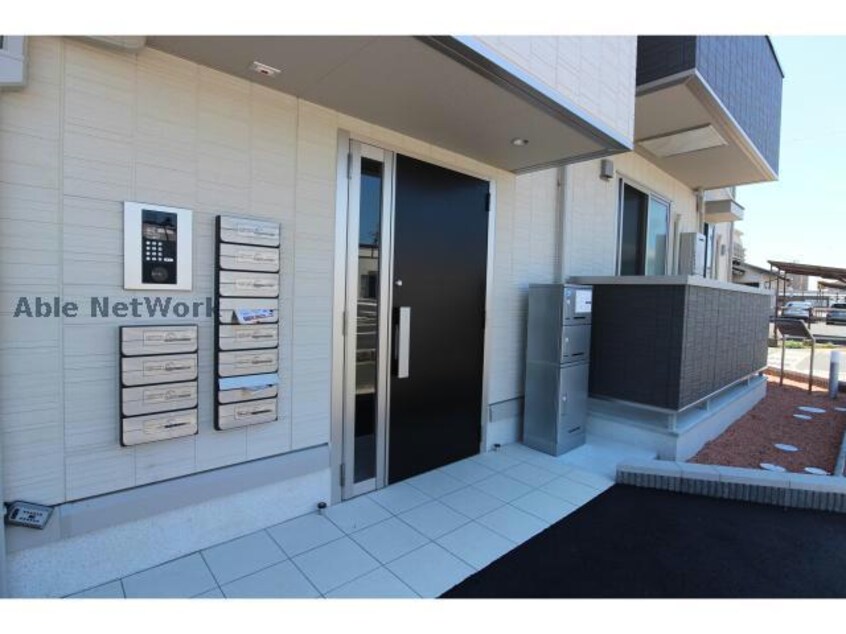  ヴォルケン　ガルテン　B棟