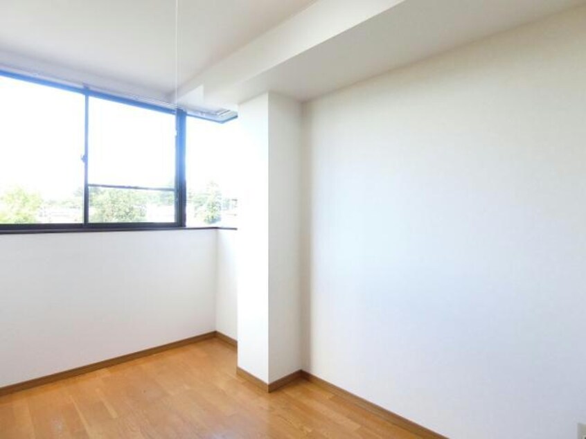  エル・ウィング表町