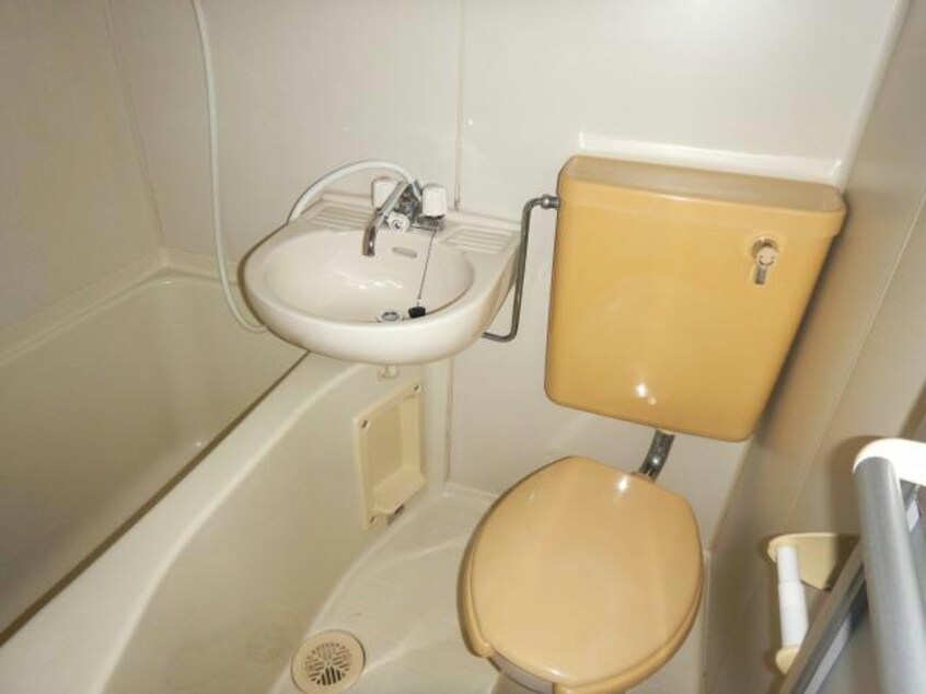 UB シティパレス諏訪Ⅰ