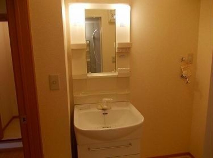  カルムセゾンⅢ