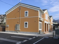 パインリーフ城東