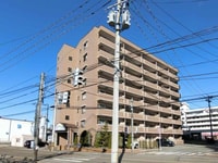 サンシティ会津駅前