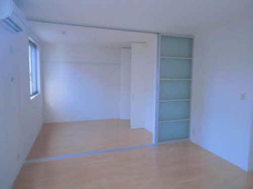  シャーメゾン北滝沢