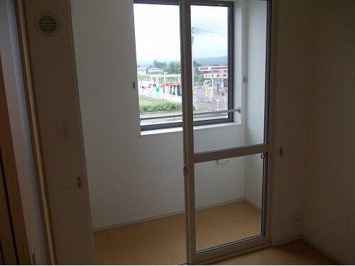  サンリット　アヴェニューＡ