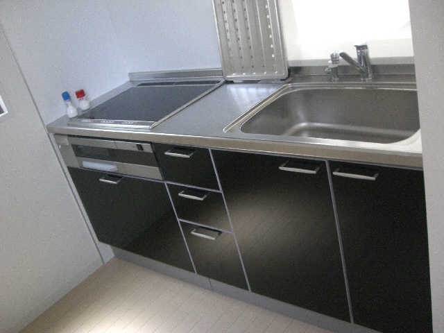  シャーメゾン中沢　A棟