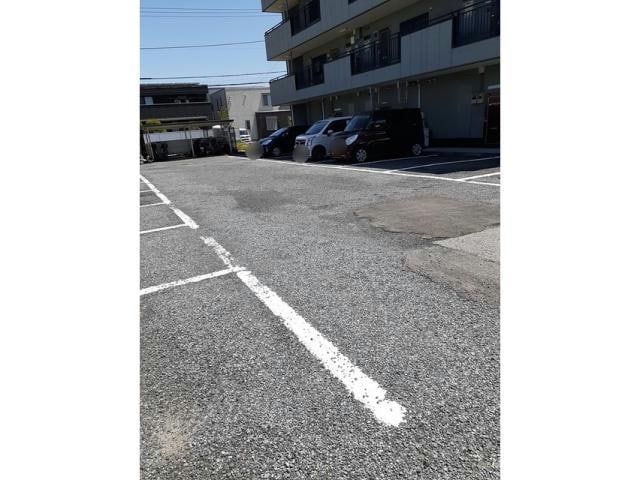 駐車場 バードヒルズワダ