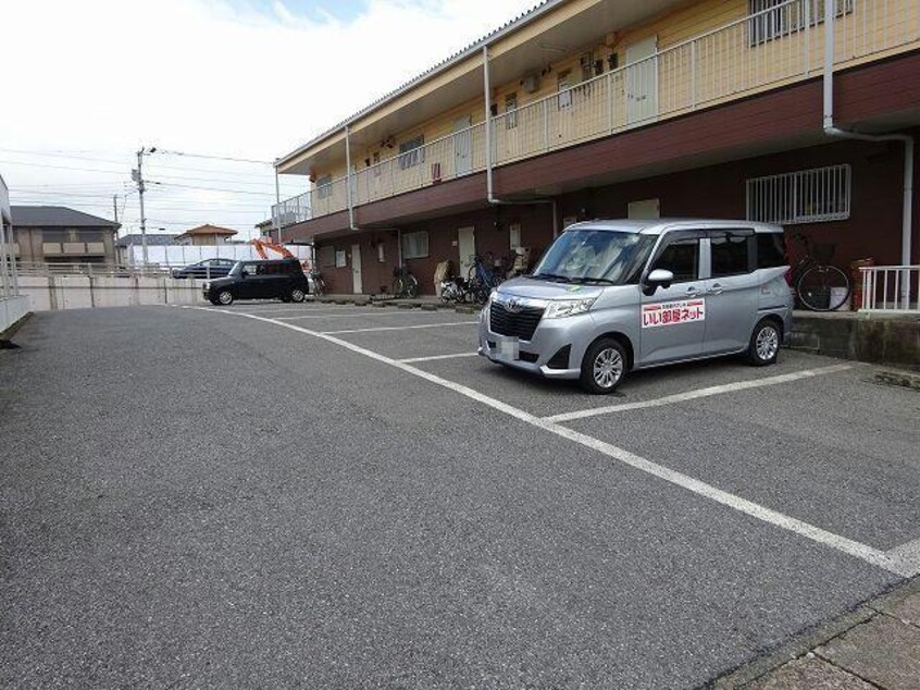 駐車場 セントラルハイツB