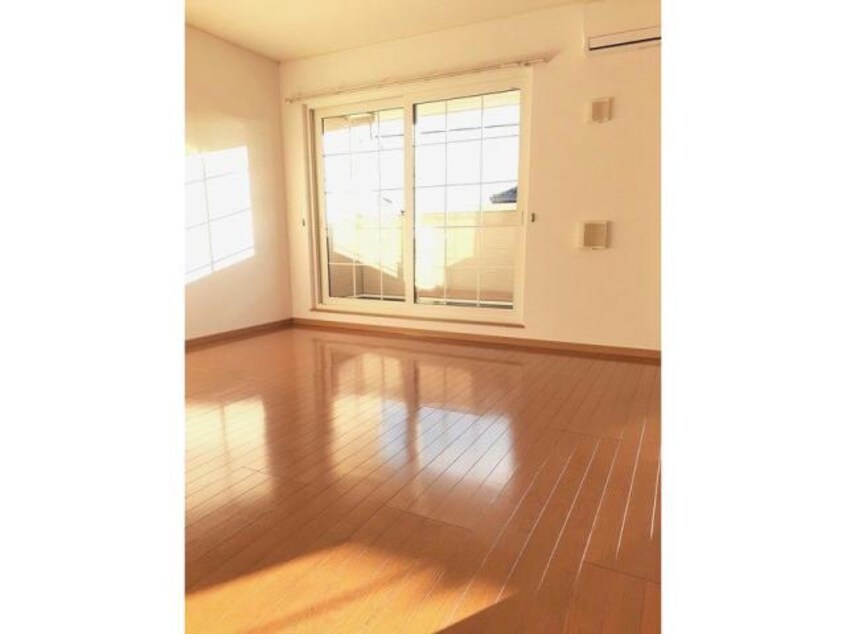 リビングダイニング マーベラスヴィラⅠ