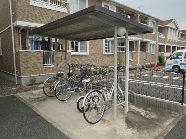 駐輪場 マーベラスヴィラⅠ