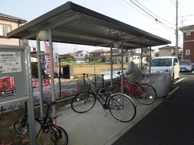 駐輪場 ノイ・ブリーゼＢ･Ｃ