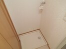 洗濯機置場 ノイ・ブリーゼＢ･Ｃ