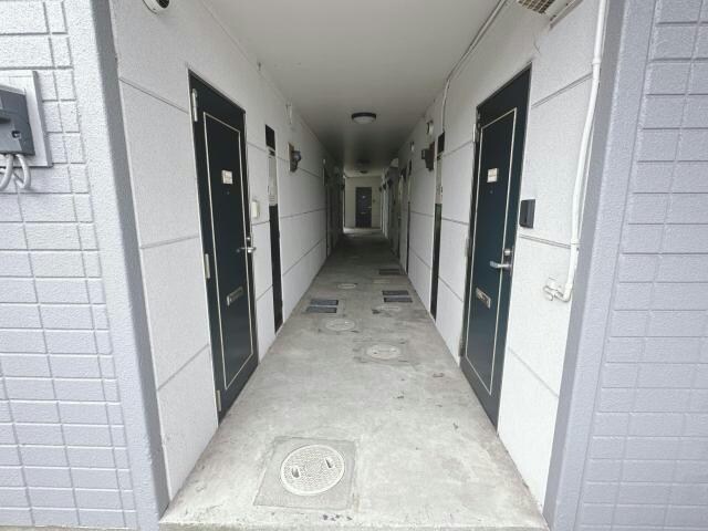 共用通路 リバーストーンⅠ