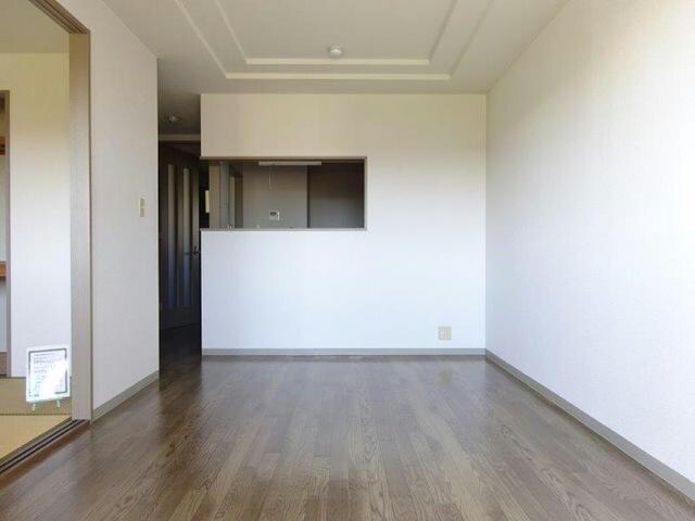 リビング 京成千葉線・千原線/ちはら台駅 バス10分ちはら台東4丁目下車:停歩4分 1階 築23年