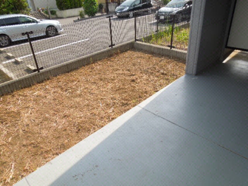 テラス 京成千葉線・千原線/ちはら台駅 バス10分ちはら台東4丁目下車:停歩3分 1階 築20年