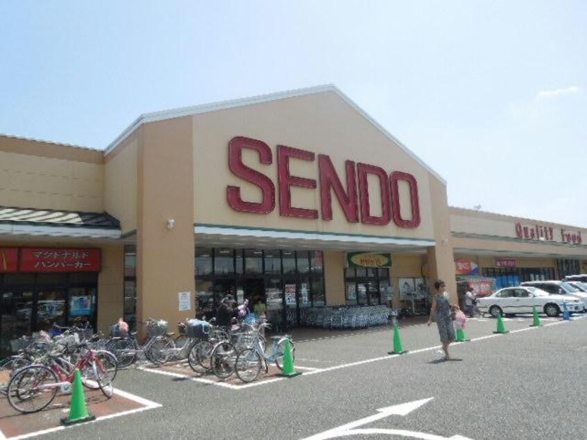 SENDO国分寺台店(スーパー)まで776m※SENDO国分寺台店 内房線/五井駅 バス8分志村胃腸科外科医院前下車:停歩4分 1階 築31年