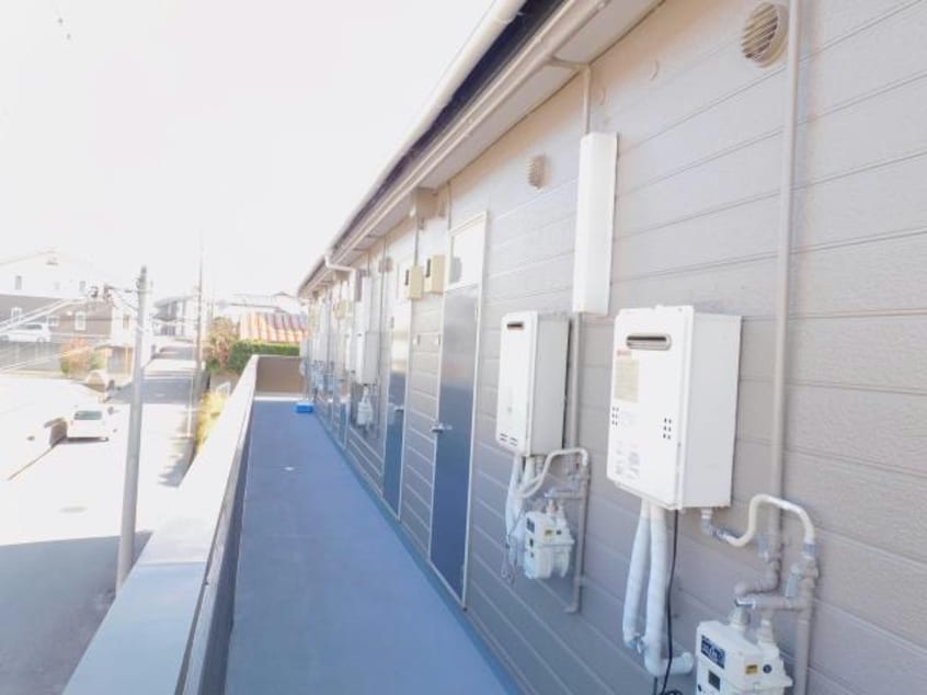 B棟共用通路 キャンパスほんごう