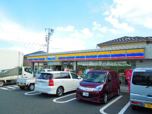 ミニストップ市原国分寺台中央店(コンビニ)まで611m TETTI　VERDI１・２