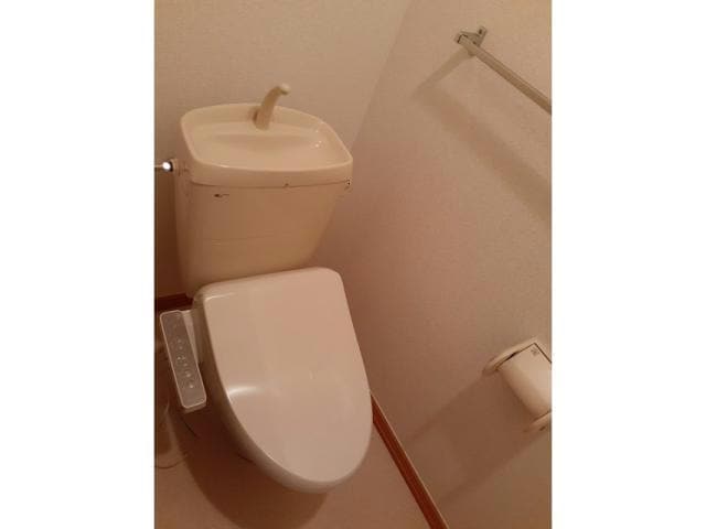 温水洗浄便座 アイリス