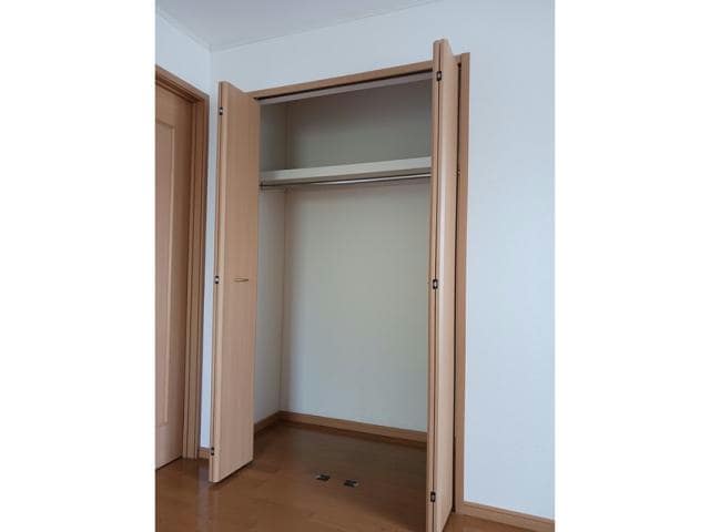 収納 アンソレイエ