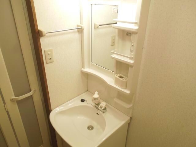 洗髪洗面化粧台 ブリリアント姉崎