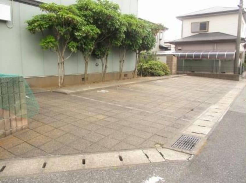 駐車場 内房線/五井駅 バス6分出津西１丁目下車:停歩6分 1階 築31年