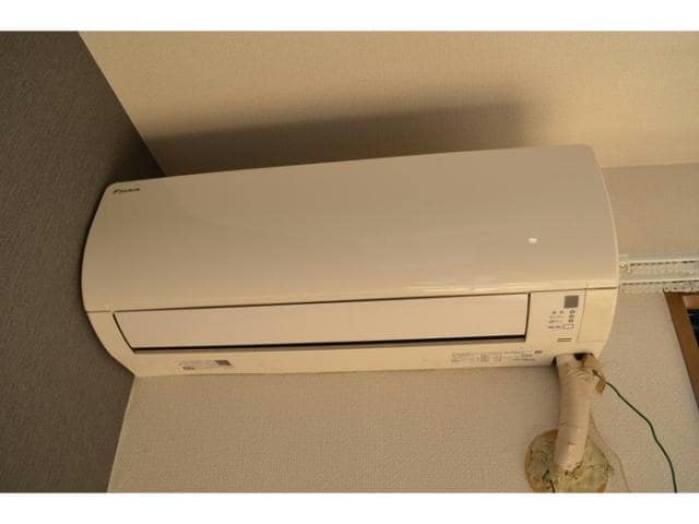 エアコン 内房線/五井駅 バス6分出津西１丁目下車:停歩6分 1階 築31年