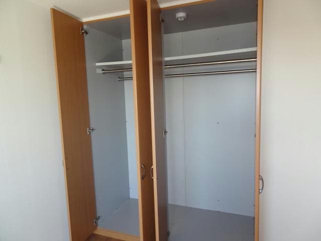 収納 内房線/五井駅 バス9分松ヶ島下車:停歩5分 3階 築16年