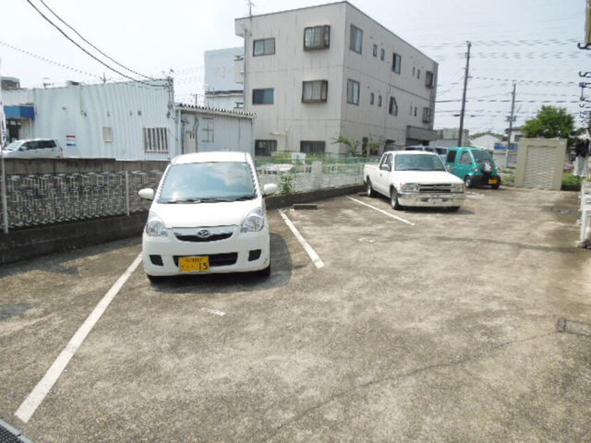 駐車場 内房線/八幡宿駅 徒歩20分 1階 築32年