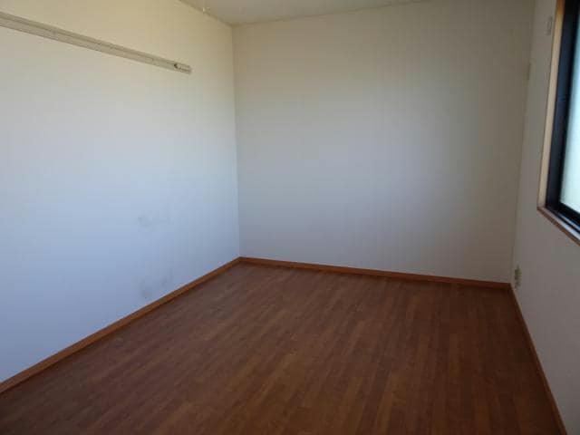 洋室 内房線/五井駅 徒歩15分 2階 築25年