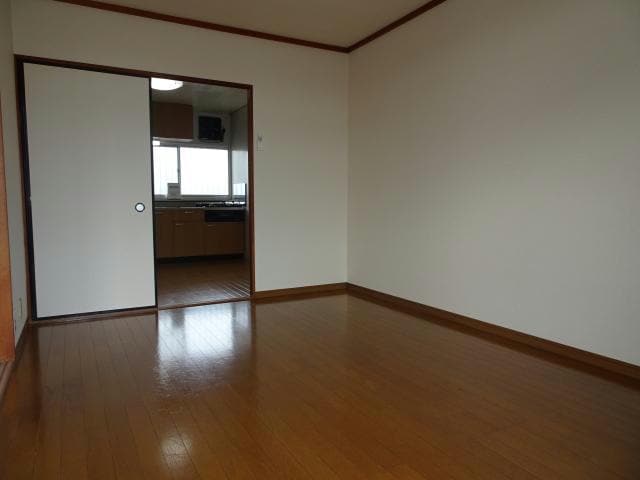 洋室 内房線/五井駅 徒歩17分 2階 築40年