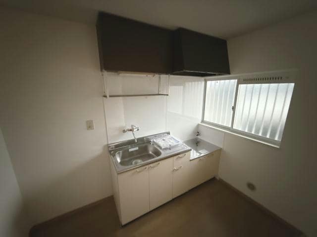 キッチン 内房線/姉ケ崎駅 徒歩11分 1階 築33年