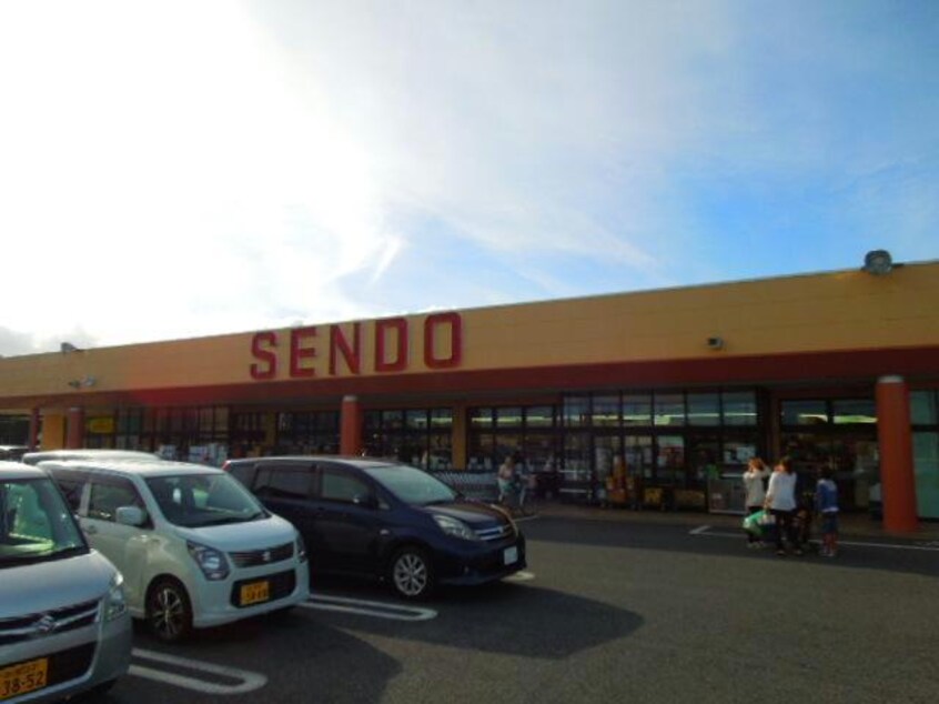 SENDO辰巳台店(スーパー)まで905m※SENDO辰巳台店 アーバンハイツタケウチ