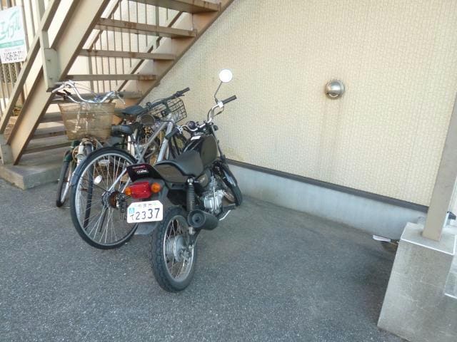 駐輪スペース ラピドマンション