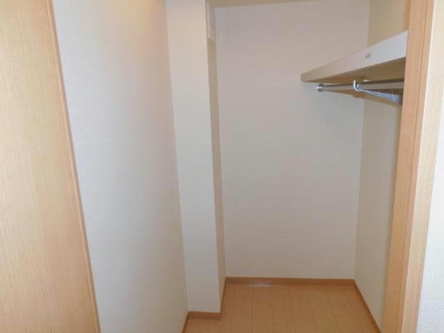 WｰCL 内房線/五井駅 バス5分宗田マタニティクリニック前下車:停歩1分 2階 築16年