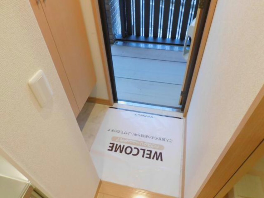 玄関 内房線/五井駅 バス5分宗田マタニティクリニック前下車:停歩1分 2階 築16年