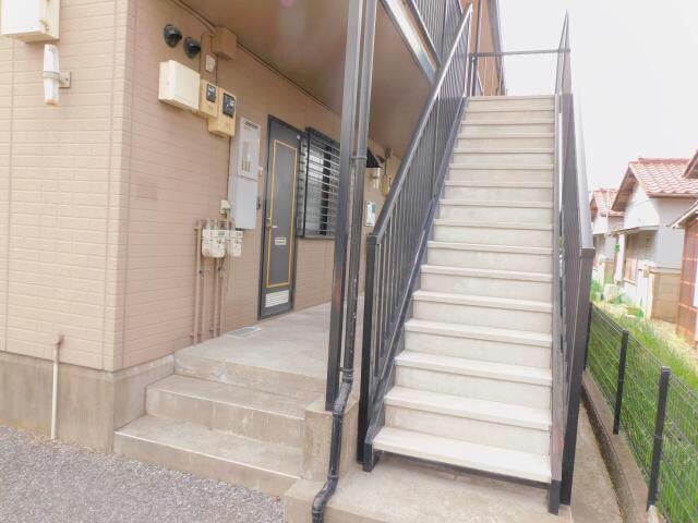 エントランス 内房線/五井駅 バス8分出津下車:停歩11分 1階 築28年