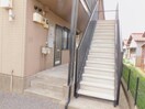 エントランス 内房線/五井駅 バス8分出津下車:停歩11分 1階 築28年