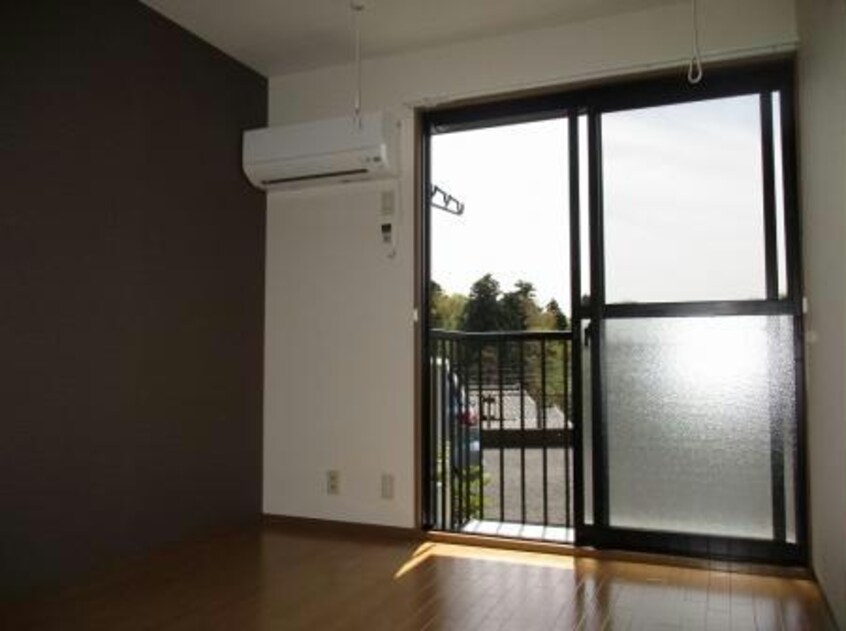 洋室 内房線/八幡宿駅 バス10分菊間三叉下車:停歩1分 2階 築28年