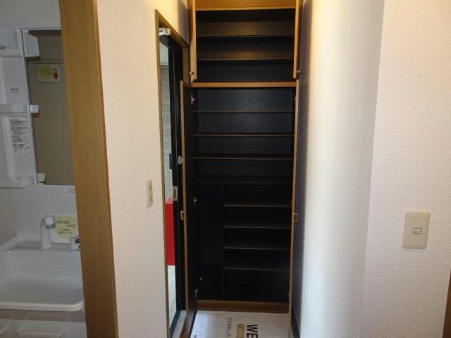 下駄箱 内房線/五井駅 徒歩23分 1階 築25年