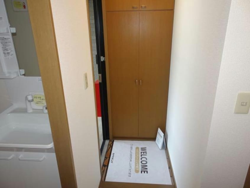 玄関 内房線/五井駅 徒歩23分 1階 築25年