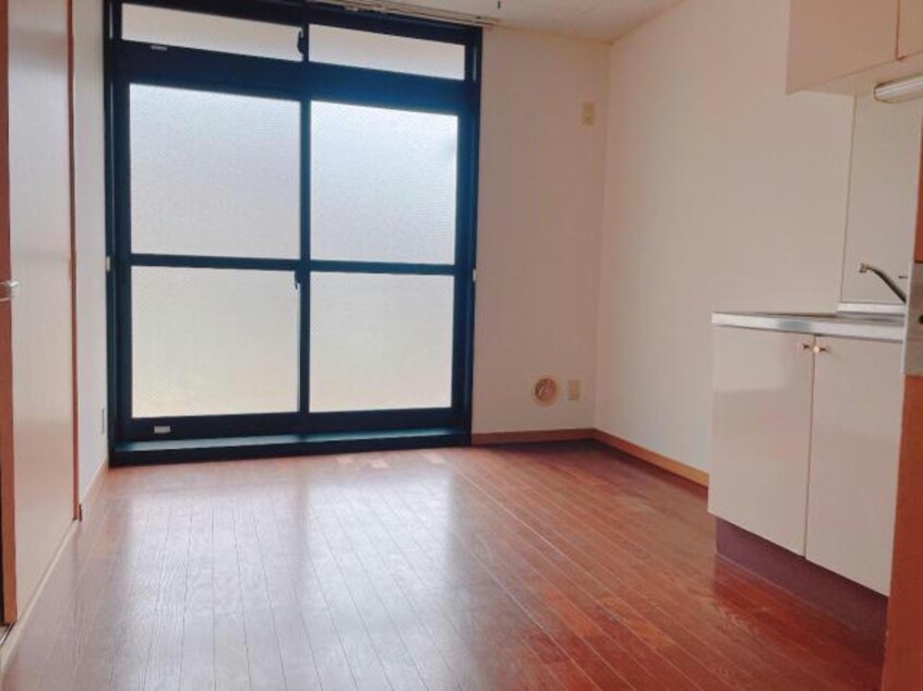 洋室 エレミタージュ