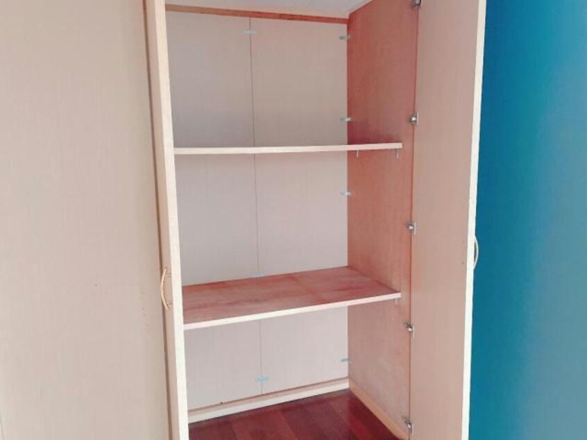 クローゼット エレミタージュ