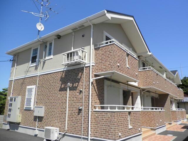 外観 テンダーパレス